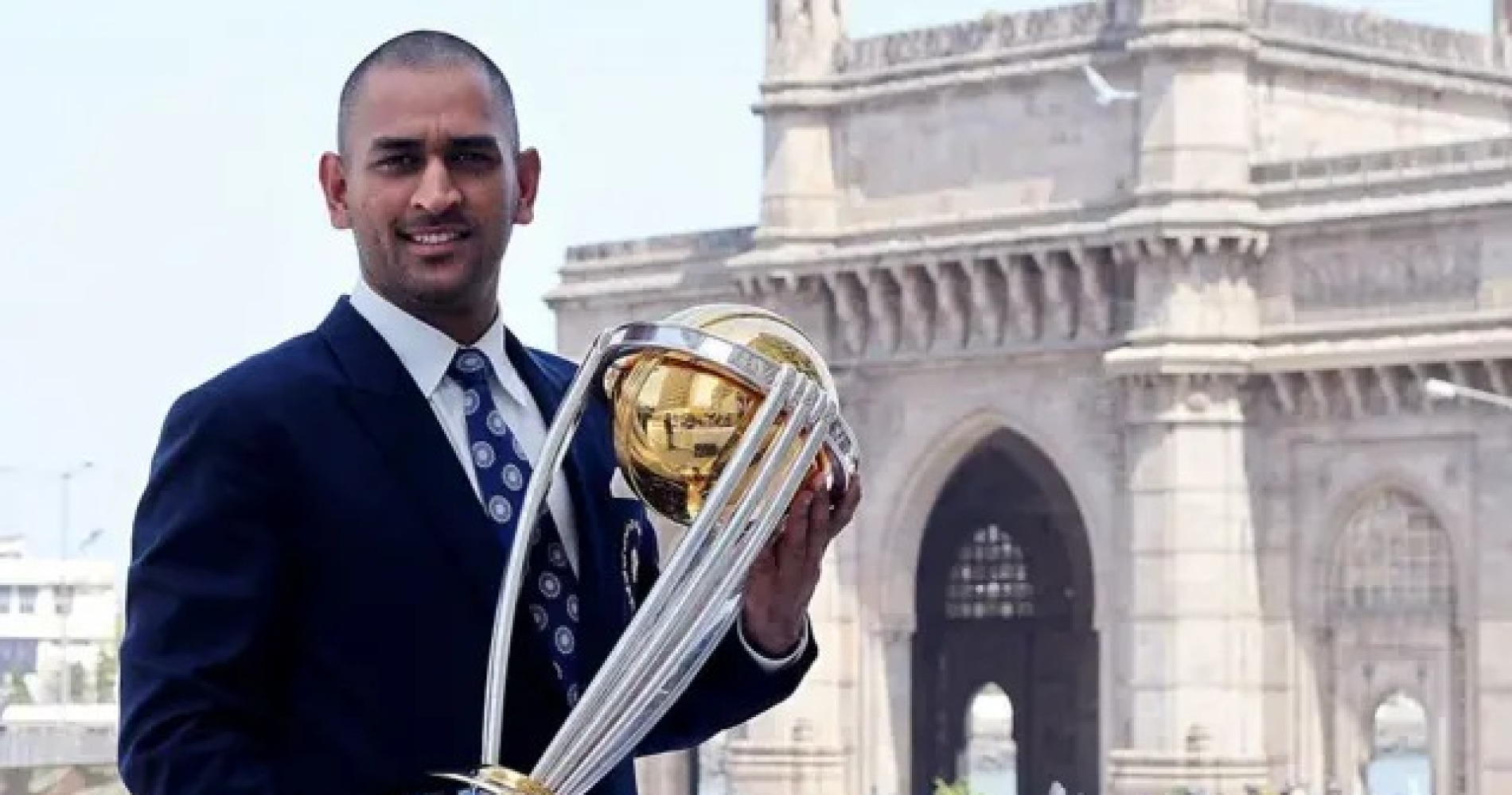 Mahendra Singh Dhoni got a big honor
